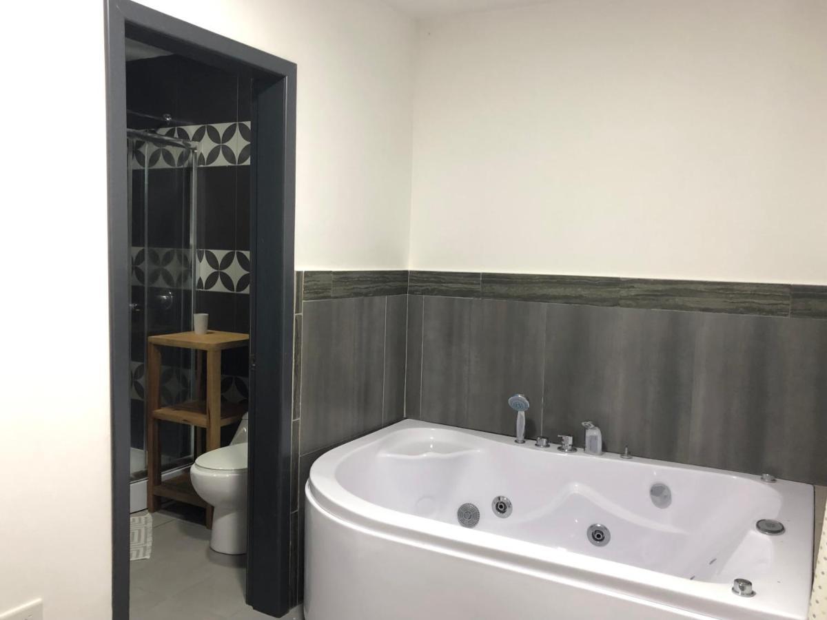Elegante Apartamento Con Vistas Al Volcan Tungurahua Baños Exterior foto
