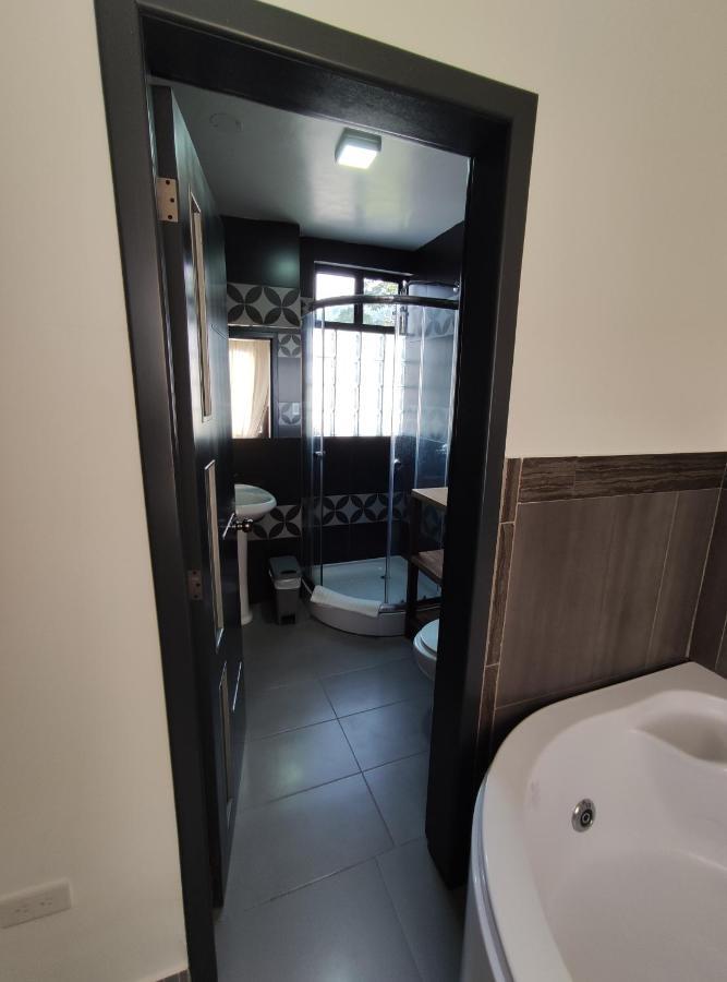 Elegante Apartamento Con Vistas Al Volcan Tungurahua Baños Exterior foto