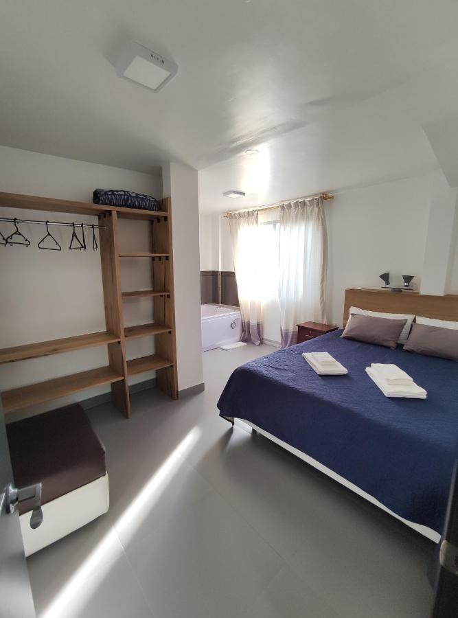 Elegante Apartamento Con Vistas Al Volcan Tungurahua Baños Exterior foto